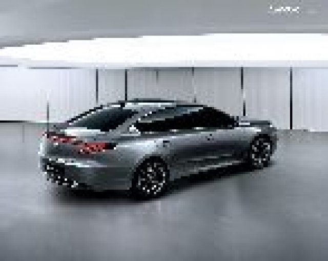 Renault / Samsung показа SM7