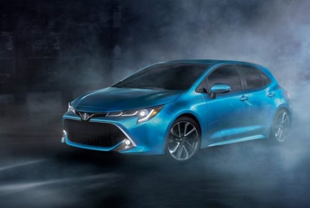 Toyota показа новата Corolla хечбек