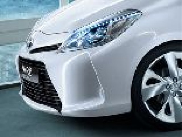 В Женева ще видим хибридна Toyota Yaris