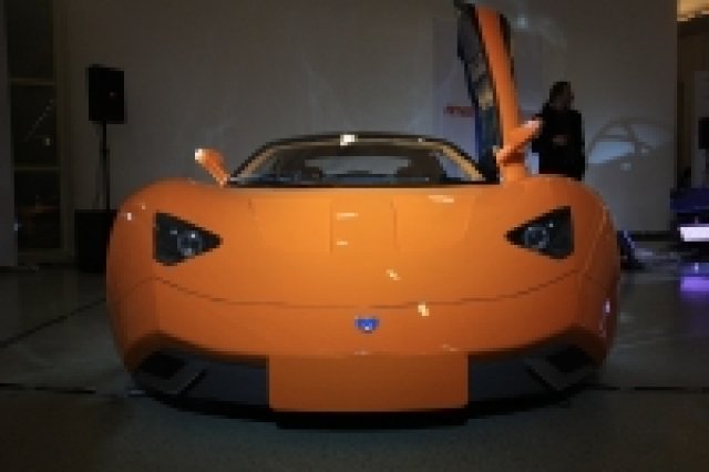 Първият сериен руски суперавтомобил се казва Marussia