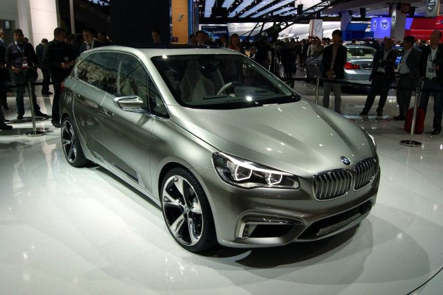 Париж 2012 - BMW Concept Active Tourer