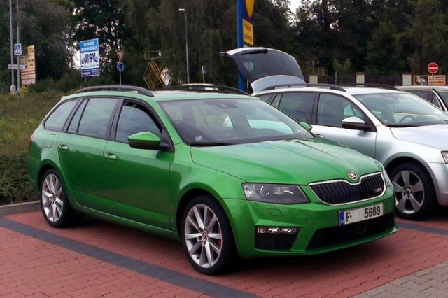 Skoda Octavia RS се появи пред публика