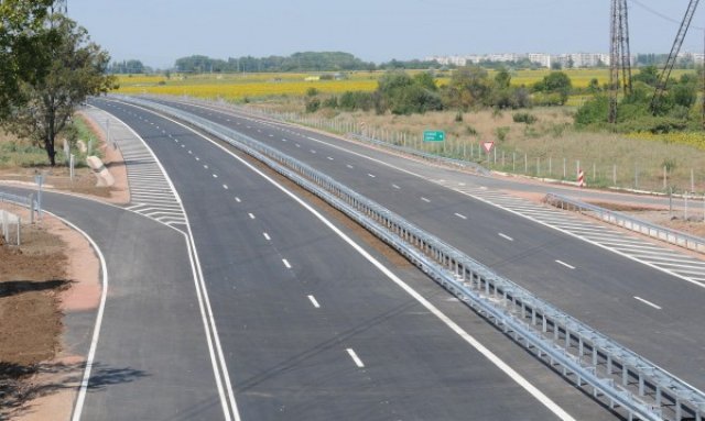 Най-много със 130 км/ч по магистралите, зоват експерти