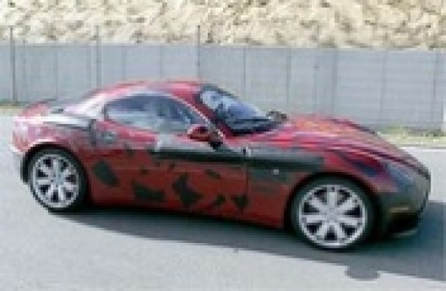 Последни изпитания за Alfa 8C Competizione на пистата в Нюрбургринг