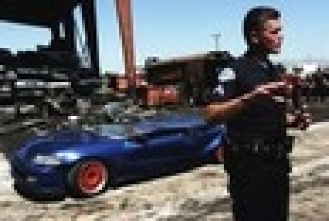 В Калифорния воюват срещу  „стриит рейсърите”