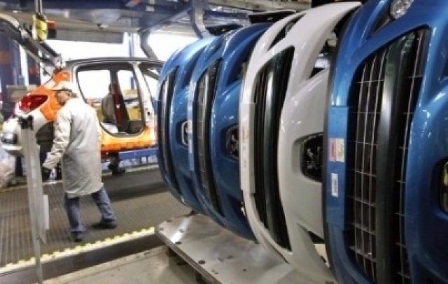 Peugeot търси държавна помощ, за да не затвори фабрика