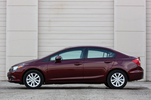 Honda ще обнови Civic по-рано