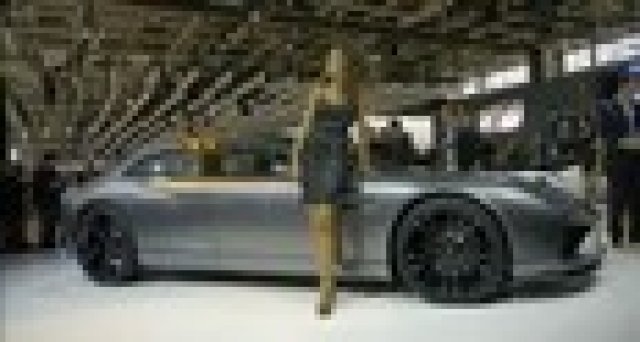 Общ поглед към салона в Париж