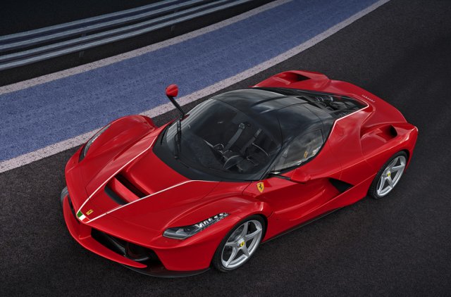 La Ferrari разкри неподозиран талант (Видео)