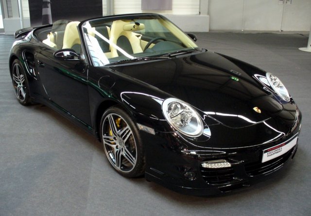 Porsche 911 ще навърши половин век