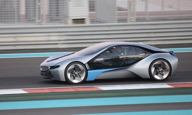 BMW потвърди – i8 ще бъде с 3-цилиндров мотор