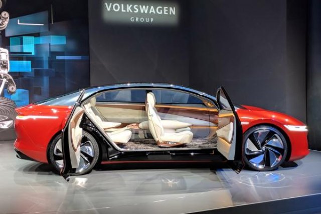 Volkswagen пуска електрически наследник на Phaeton