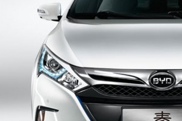 Китайската суперкола ще вдига 100 км/ч за 3.9 секунди