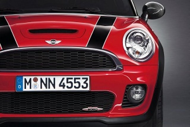 Mini готви роудстър, седан и ван