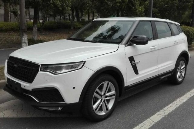 Zotye Т700 - китайски паркетник в британски стил