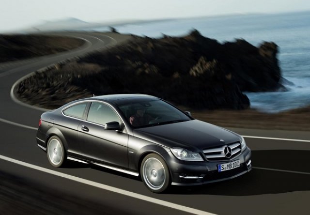 Mercedes връща името CLK