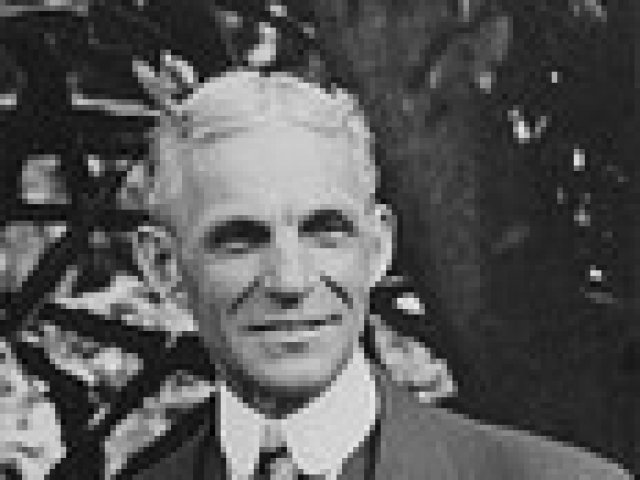 Семейство Форд няма да продава дела си във фирмата