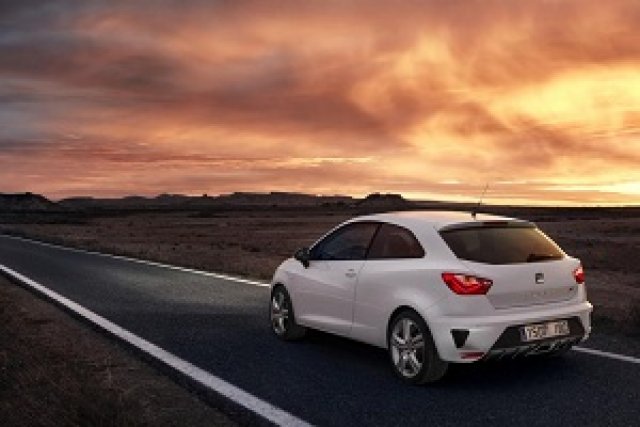 Seat показа спортната Ibiza