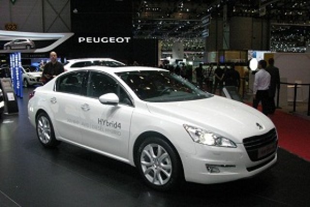 Peugeot показа трети дизелов хибрид