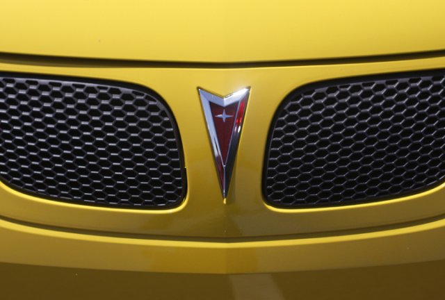 Кой уби Pontiac?