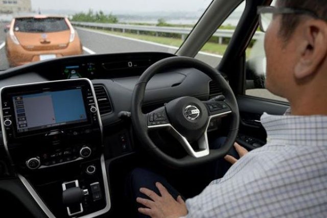 Автопилотът на Nissan в България още догодина