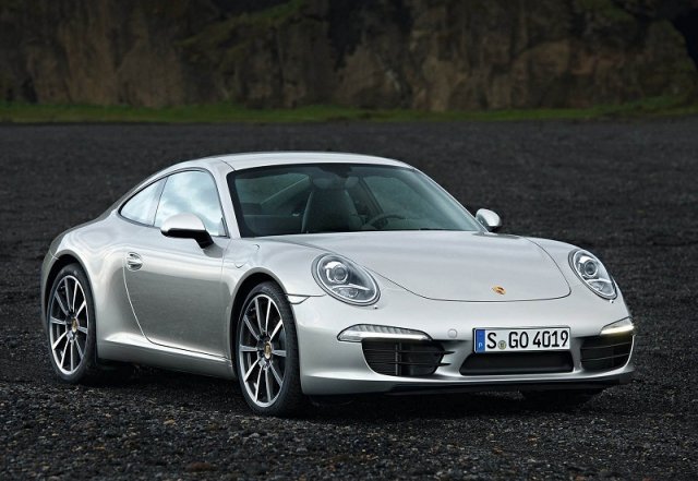 Porsche се връща към турбото при малките си модели