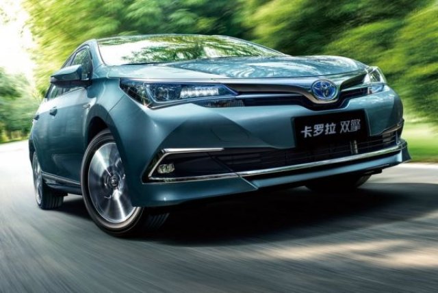 Toyota Corolla сменя радикално посоката