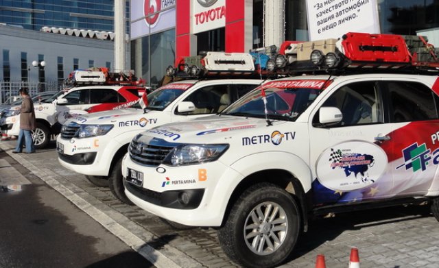 От Индонезия по „Пътя на коприната“