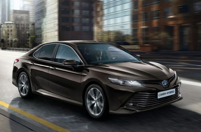 Флагманът на Toyota се завръща в Европа след 14-годишна пауза