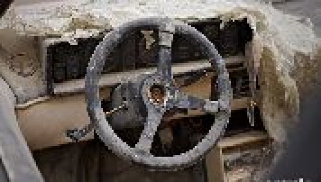 Ferrari Mondial гние в Дубай