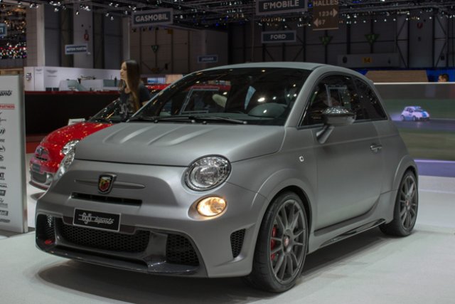 Най-мощният Abarth излезе в Женева