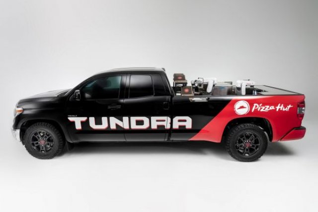 Toyota Tundra стана пицария