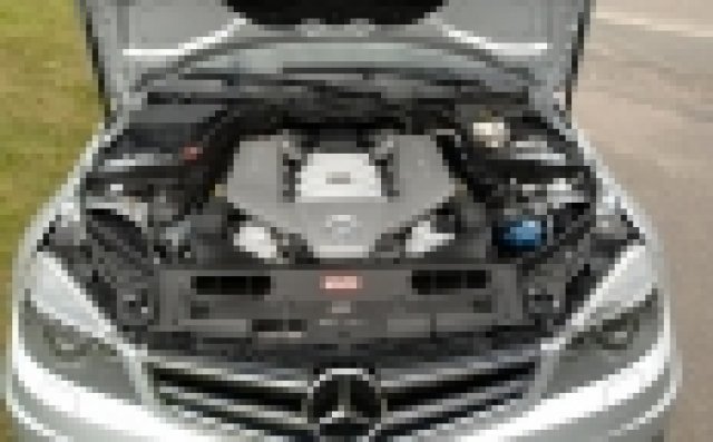 Mercedes-Benz зарязват двигателите V12