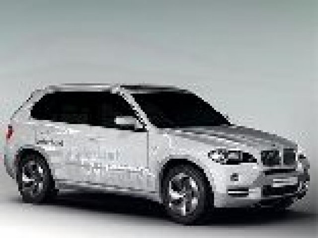 BMW пуска хибриден Х5