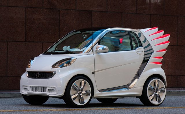 Крилатият Smart ForTwo тръгва в серия