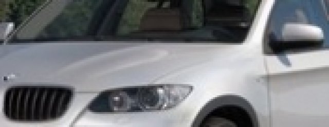 BMW преговаря с Magna Stayr за ново MINI и X1