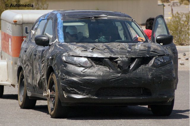Nissan тества новото поколение на X-Trail