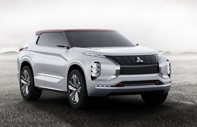 Mitsubishi показа хибриден SUV с 3 електромотора