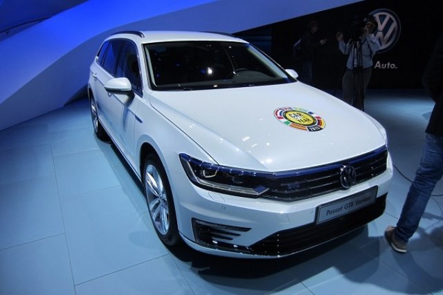 Volkswagen Passat е Автомобил на годината в Европа 2015