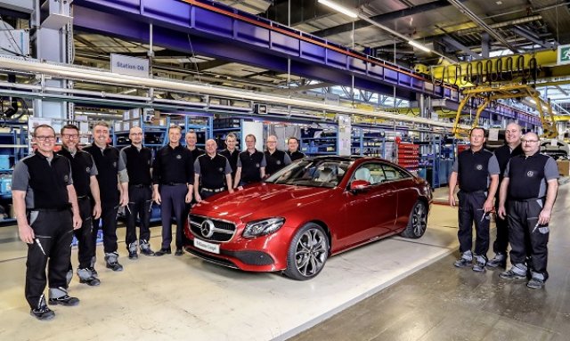 E-Class Coupe влезе в производство