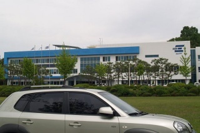 Корейци измислиха автомобил на амоняк