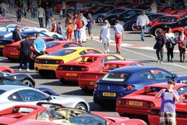 Скъпите коли са не само в Женева, но и в Дубай