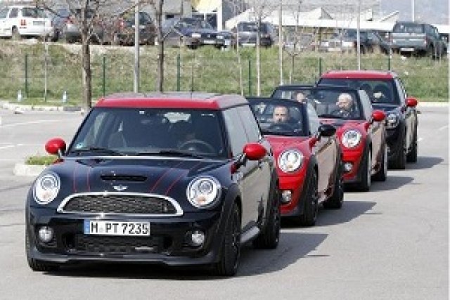 MINI John Cooper Works премина през България