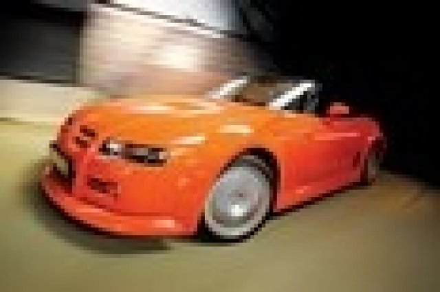 Британски супер автомобил сваля покрива?