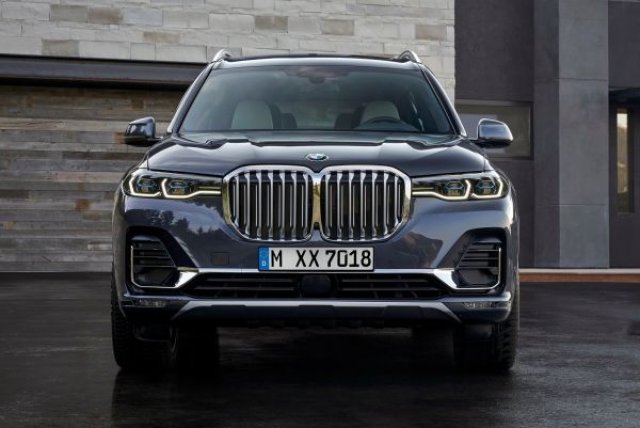 Кросоувърът X8 става най-скъпият автомобил на BMW