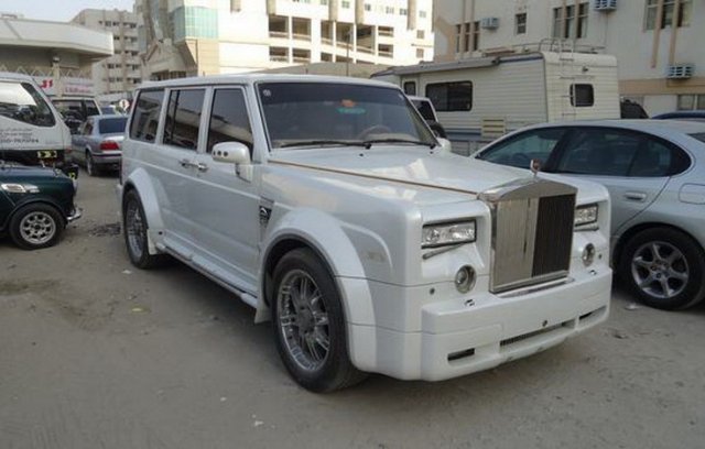Арабин си направи Rolls-Royce SUV