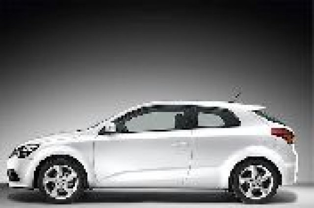 Първи снимки от модернизираната Kia pro cee’d