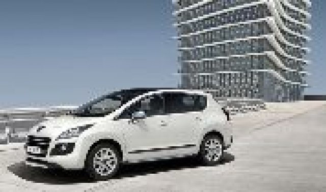 Peugeot 3008 HYbrid Limited Edition - изчерпан