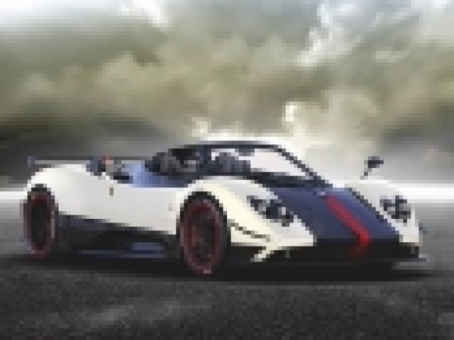 Pagani свали покрива на Zonda Cinque