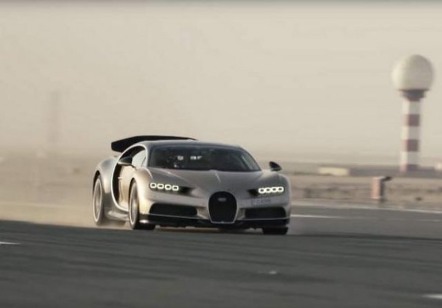 Водещ на тв-шоу вдигна 368 км/ч с Bugatti Chiron (ВИДЕО)